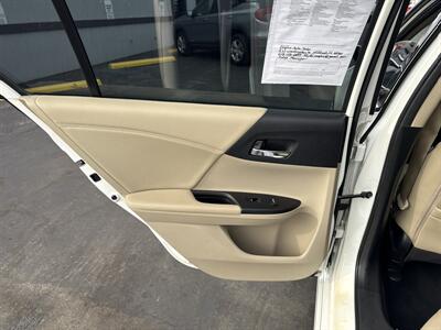 2016 Honda Accord Touring - Photo 16 - Millstadt, IL 62260