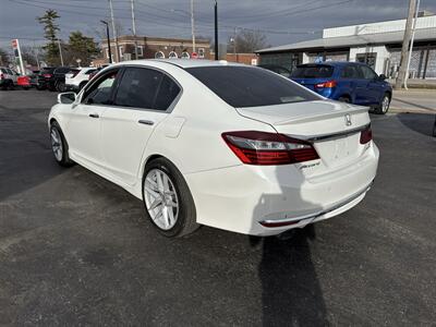 2016 Honda Accord Touring - Photo 4 - Millstadt, IL 62260