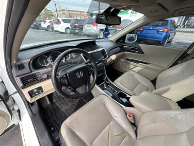 2016 Honda Accord Touring - Photo 9 - Millstadt, IL 62260