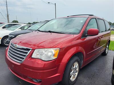 2008 Chrysler Town & Country Touring   - Photo 1 - Belleville, IL 62223