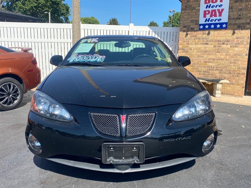 2008 Pontiac Grand Prix   - Photo 1 - Belleville, IL 62226