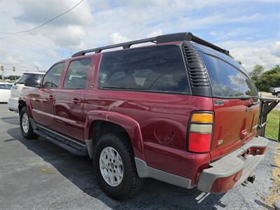 2004 Chevrolet Suburban 1500 Z71   - Photo 4 - Belleville, IL 62223