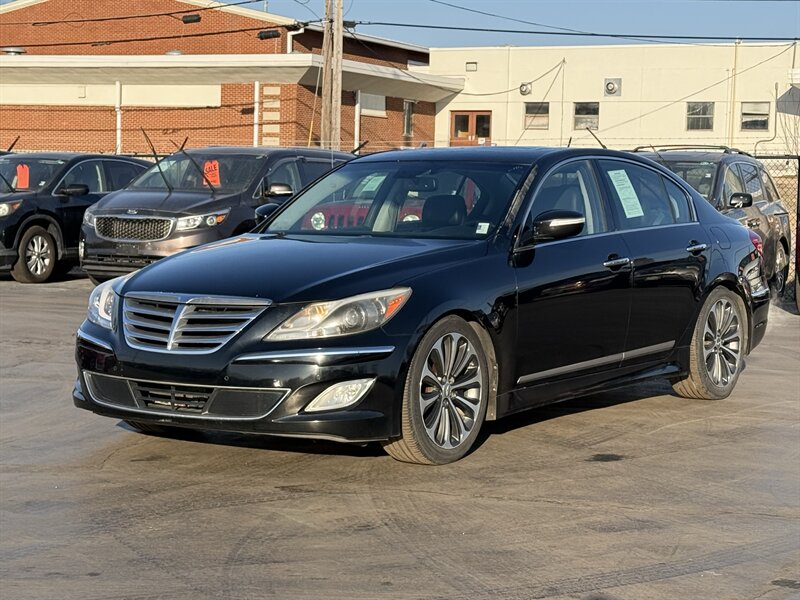 2012 Hyundai Genesis 5.0L R-Spec  
