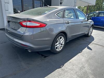 2013 Ford Fusion SE   - Photo 4 - Fairview Heights, IL 62208