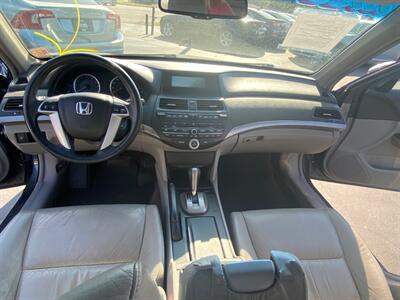 2008 Honda Accord EX-L w/Navi   - Photo 6 - Belleville, IL 62226