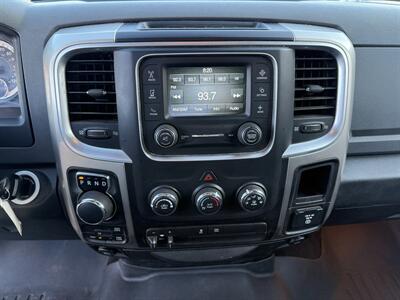 2015 RAM 1500 Big Horn   - Photo 13 - Cahokia, IL 62206
