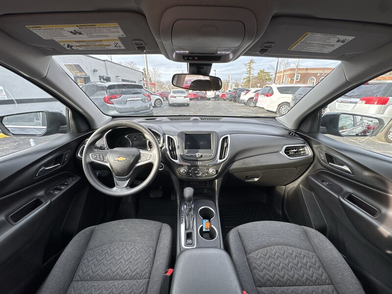 2022 Chevrolet Equinox LT - Photo 10 - Millstadt, IL 62260