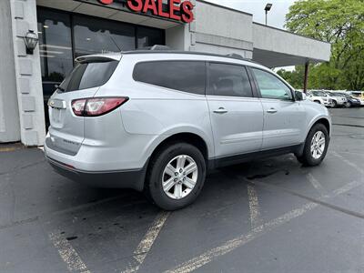 2014 Chevrolet Traverse LT   - Photo 4 - Fairview Heights, IL 62208