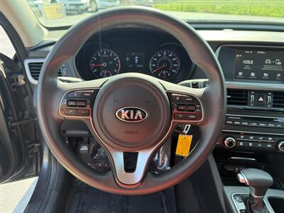 2018 Kia Optima LX   - Photo 10 - Cahokia, IL 62206