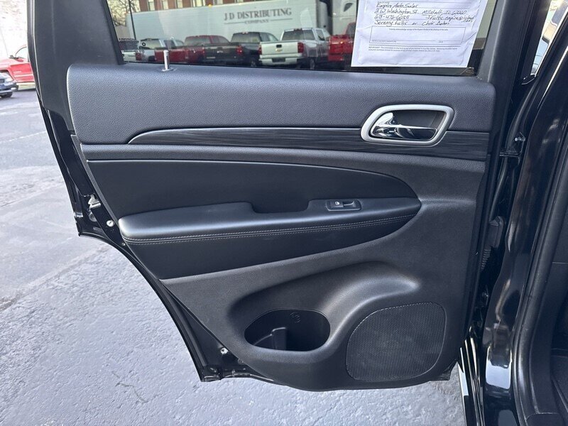 2019 Jeep Grand Cherokee Laredo - Photo 19 - Millstadt, IL 62260