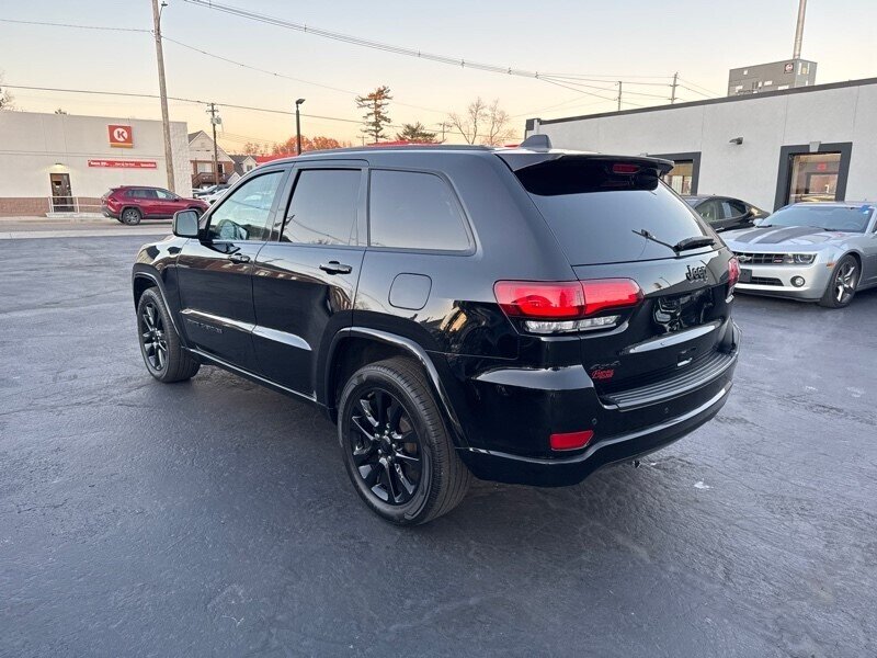2019 Jeep Grand Cherokee Laredo - Photo 7 - Millstadt, IL 62260