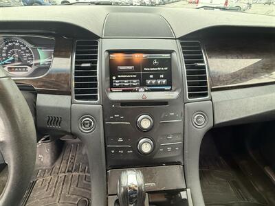 2015 Ford Taurus Limited - Photo 13 - Cahokia, IL 62206
