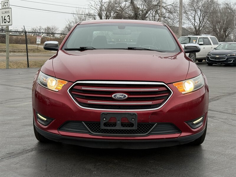 2015 Ford Taurus Limited - Photo 8 - Cahokia, IL 62206