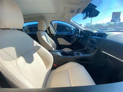 2018 Jaguar F-PACE 20d Premium   - Photo 5 - Belleville, IL 62226