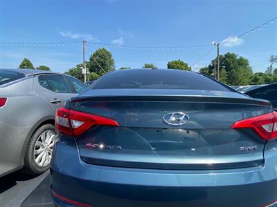 2016 Hyundai SONATA Sport   - Photo 8 - Belleville, IL 62226