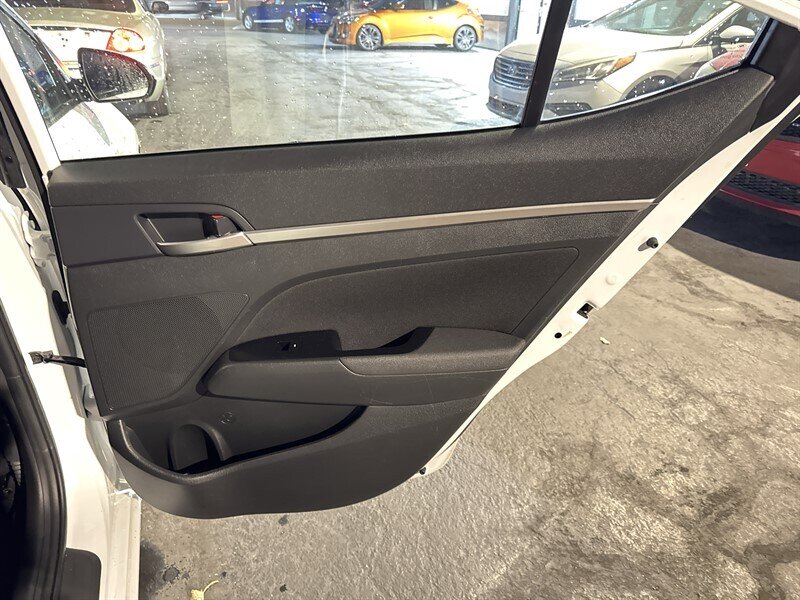 2020 Hyundai Elantra SEL - Photo 22 - Millstadt, IL 62260