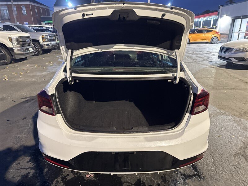 2020 Hyundai Elantra SEL - Photo 26 - Millstadt, IL 62260