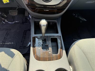 2011 Hyundai SANTA FE GLS   - Photo 12 - Cahokia, IL 62206