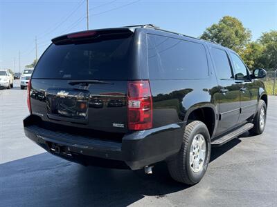 2010 Chevrolet Suburban LT   - Photo 7 - Cahokia, IL 62206