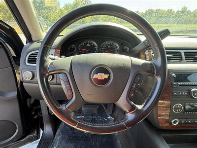 2010 Chevrolet Suburban LT   - Photo 13 - Cahokia, IL 62206
