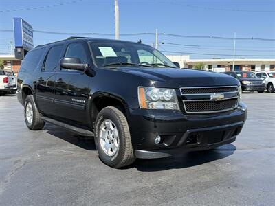 2010 Chevrolet Suburban LT   - Photo 2 - Cahokia, IL 62206