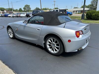 2003 BMW Z4 2.5i   - Photo 5 - Fairview Heights, IL 62208