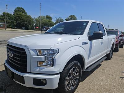 2017 Ford F-150 Lariat   - Photo 1 - Belleville, IL 62223