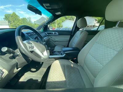 2015 Ford Explorer XLT   - Photo 2 - Belleville, IL 62226