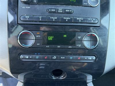 2011 Ford Expedition EL Limited   - Photo 16 - Cahokia, IL 62206