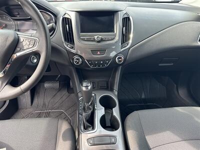 2019 Chevrolet Cruze LS   - Photo 21 - Millstadt, IL 62260