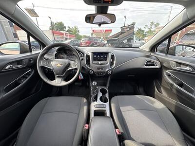 2019 Chevrolet Cruze LS   - Photo 14 - Millstadt, IL 62260