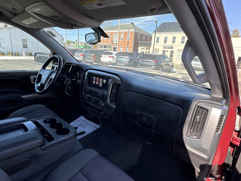 2015 Chevrolet Silverado 1500 LT - Photo 11 - Millstadt, IL 62260