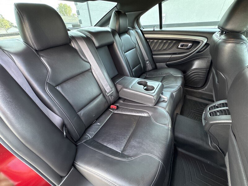 2016 Ford Taurus SEL - Photo 19 - Millstadt, IL 62260