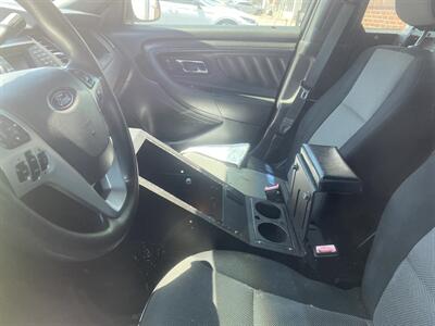 2014 Ford Taurus Police Interceptor - Photo 3 - Belleville, IL 62226