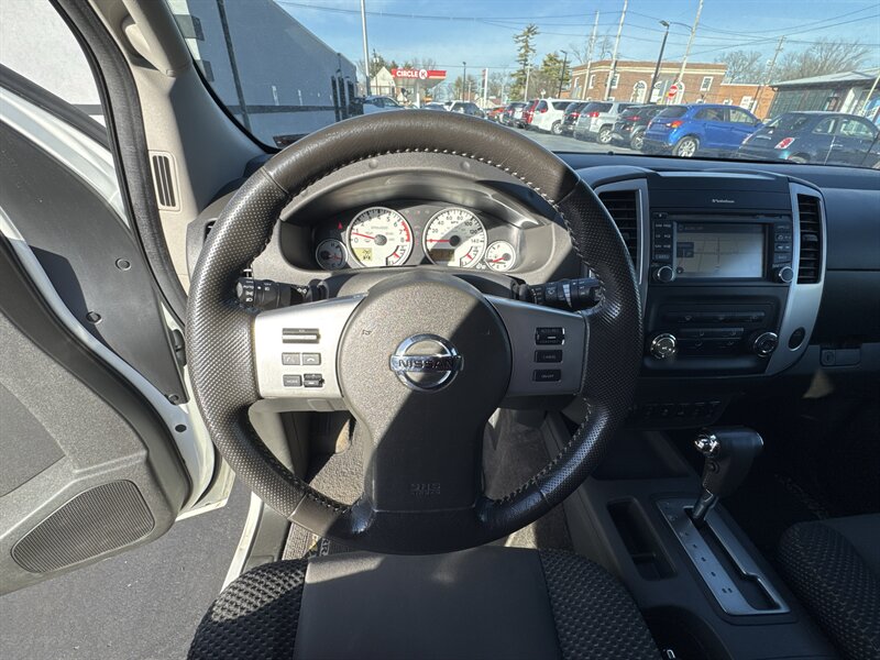 2015 Nissan Xterra PRO-4X - Photo 14 - Millstadt, IL 62260