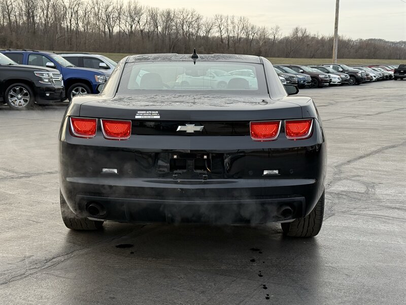 2010 Chevrolet Camaro LT - Photo 4 - Cahokia, IL 62206