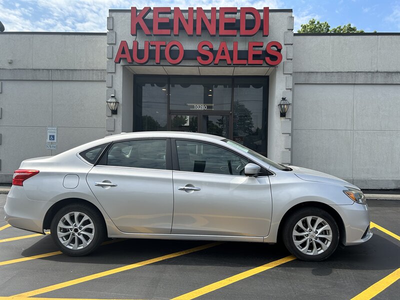 2019 Nissan Sentra S   - Photo 1 - Fairview Heights, IL 62208