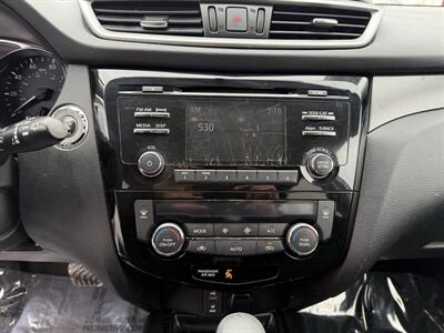 2014 Nissan Rogue S   - Photo 14 - Cahokia, IL 62206