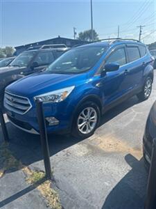 2017 Ford Escape SE   - Photo 2 - Belleville, IL 62223