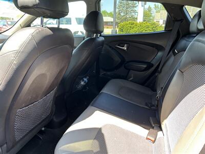 2012 Hyundai TUCSON GLS - Photo 9 - Fairview Heights, IL 62208