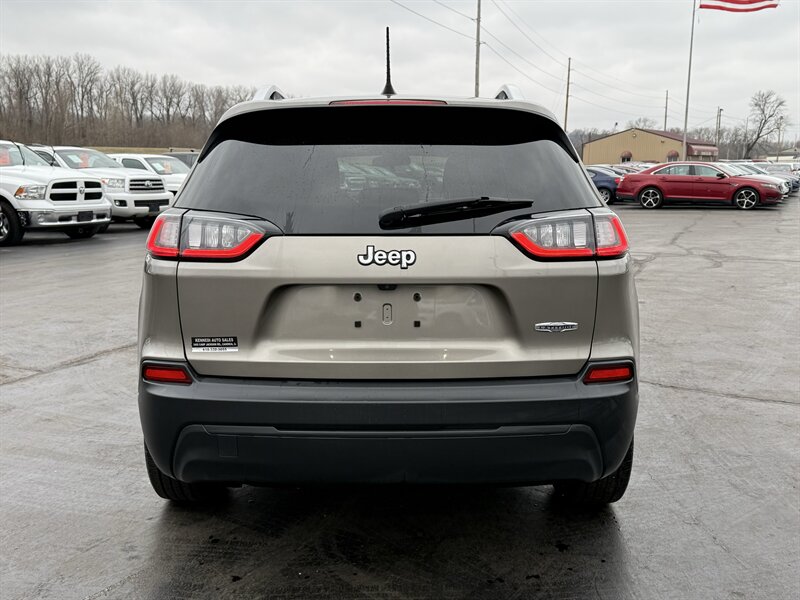 2019 Jeep Cherokee Latitude - Photo 6 - Cahokia, IL 62206