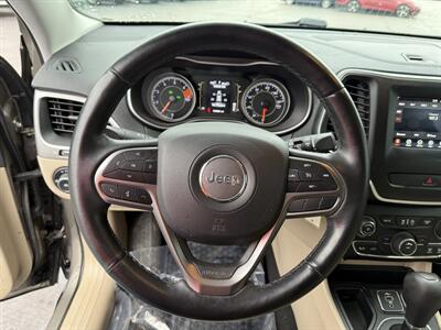 2019 Jeep Cherokee Latitude - Photo 13 - Cahokia, IL 62206