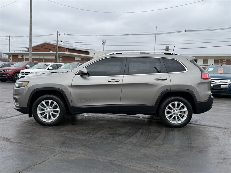 2019 Jeep Cherokee Latitude - Photo 4 - Cahokia, IL 62206
