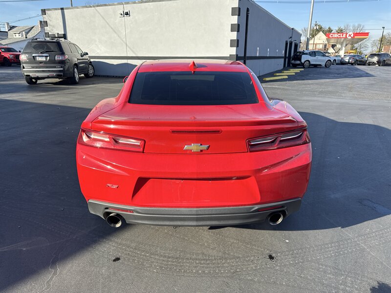 2017 Chevrolet Camaro LT - Photo 8 - Millstadt, IL 62260