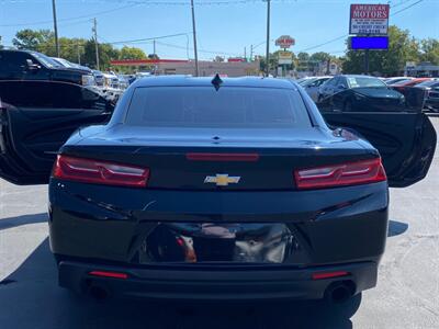 2017 Chevrolet Camaro LT   - Photo 9 - Belleville, IL 62226