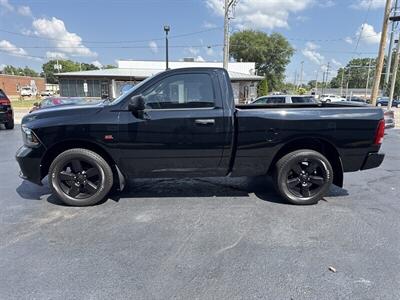 2015 RAM 1500 4x4 Express - Photo 7 - Millstadt, IL 62260