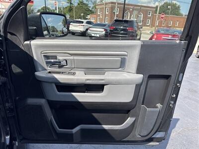 2015 RAM 1500 4x4 Express - Photo 16 - Millstadt, IL 62260