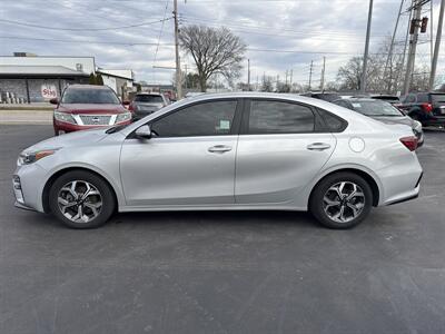 2021 Kia Forte LXS - Photo 5 - Millstadt, IL 62260