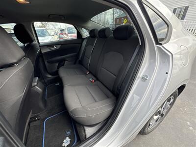 2021 Kia Forte LXS - Photo 17 - Millstadt, IL 62260