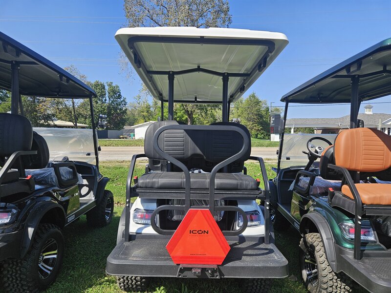 2024 ICON G40L - Photo 4 - Millstadt, IL 62260